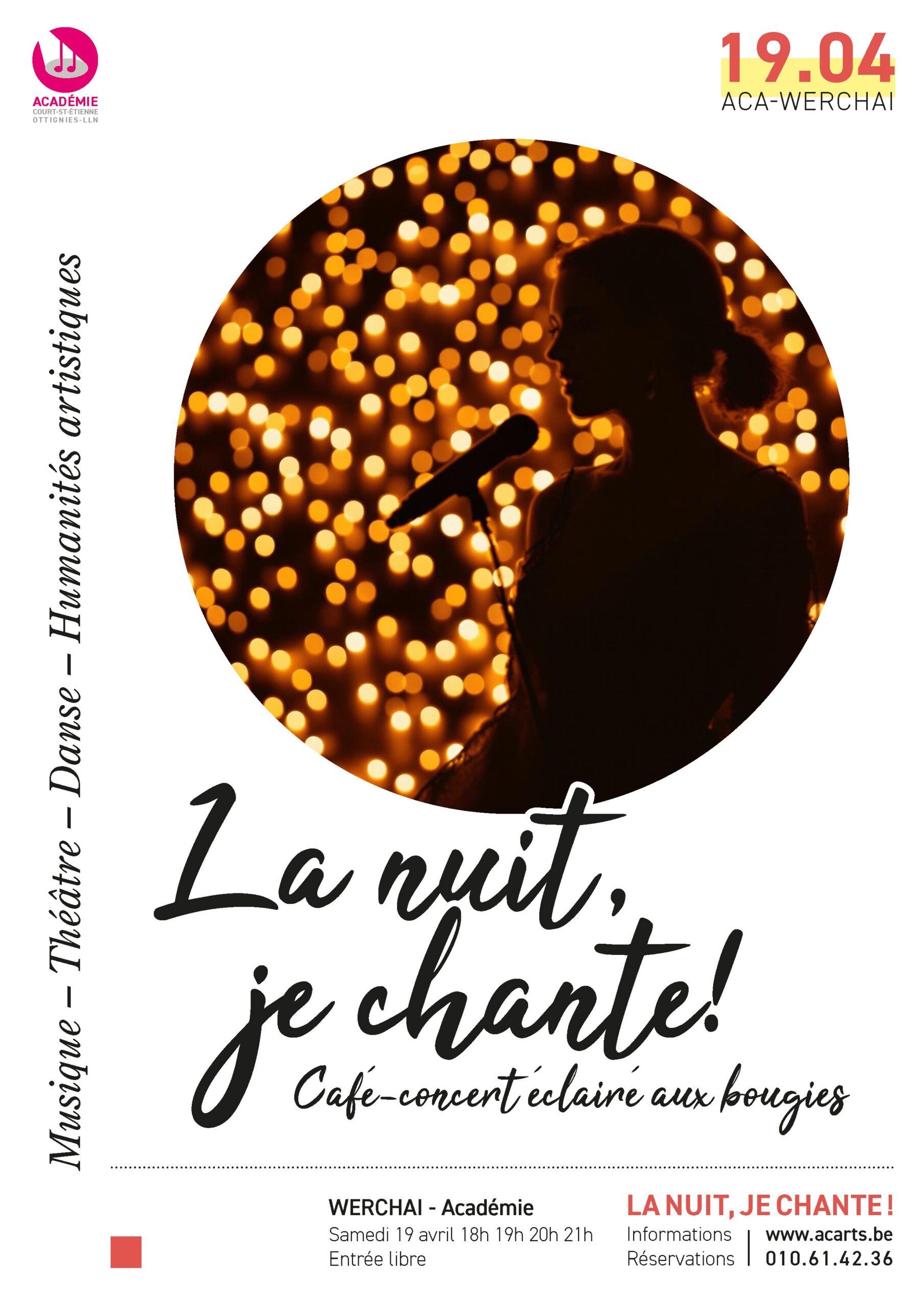 Affiche de l'événement 'La nuit, je chante!' : Café-concert éclairé aux bougies à l'Académie de Werchai le 19 avril à 18h. Silhouette d'une personne chantant avec des lumières en arrière-plan.
