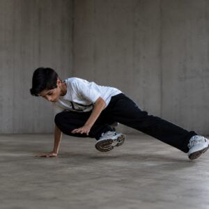STREET DANCE